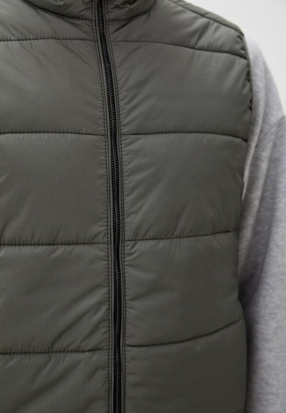 Жилет утепленный Dtmd