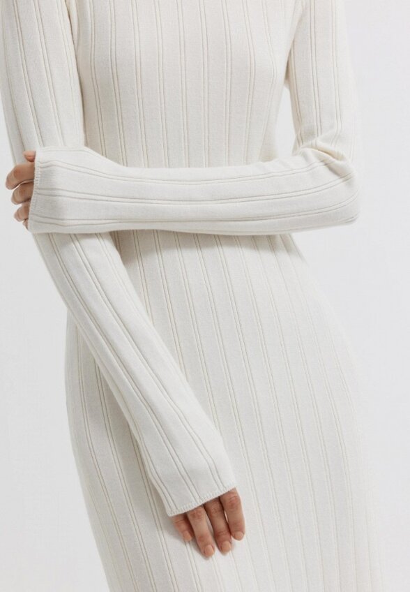 Платье Charuel