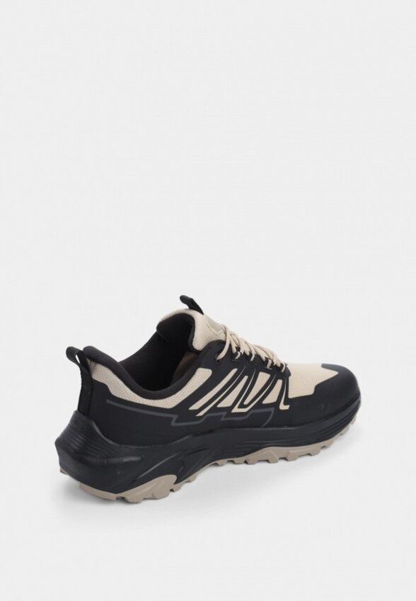 Кроссовки Kari