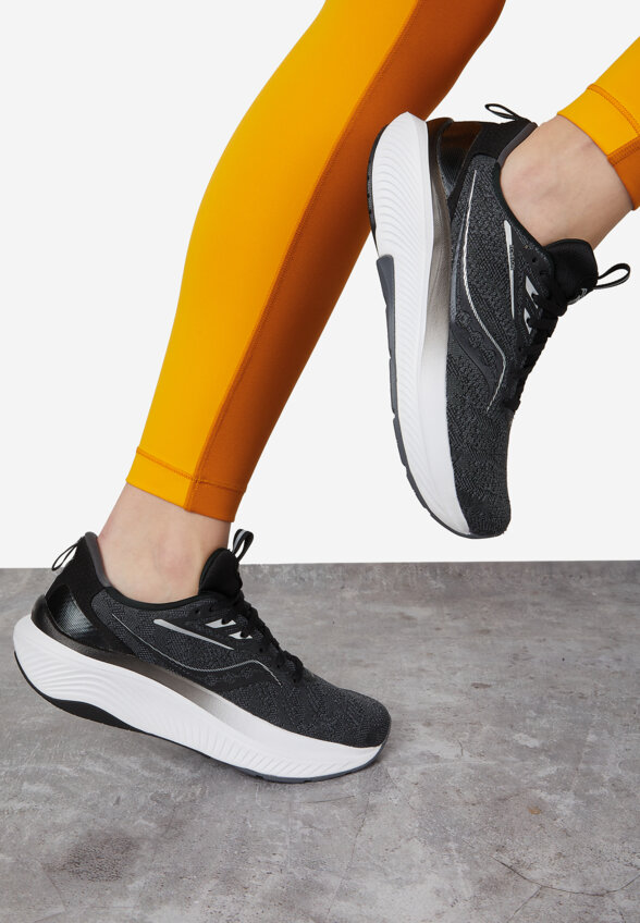 Кроссовки женские Saucony Echelon 9, Черный