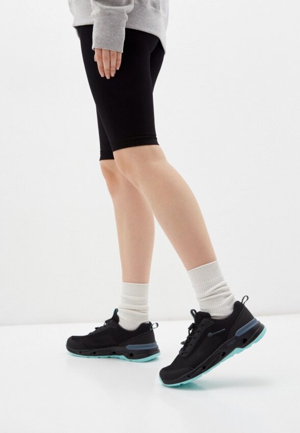 Кроссовки Outventure