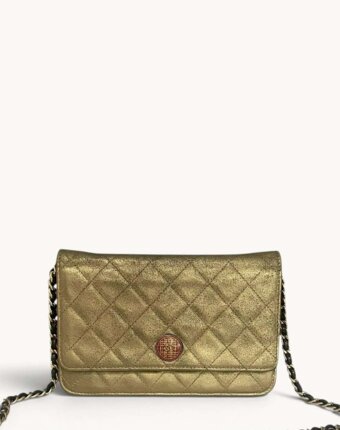 Chanel WOC женщинам