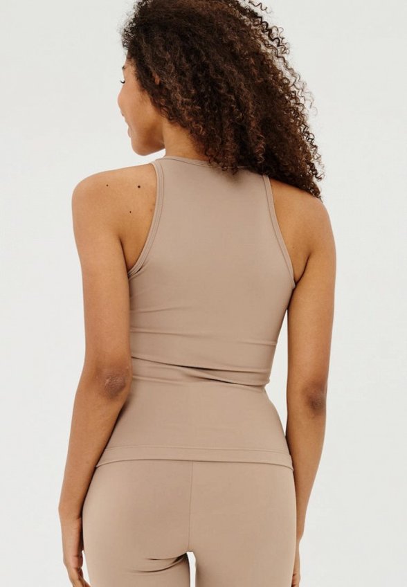 Майка спортивная Jolifashn