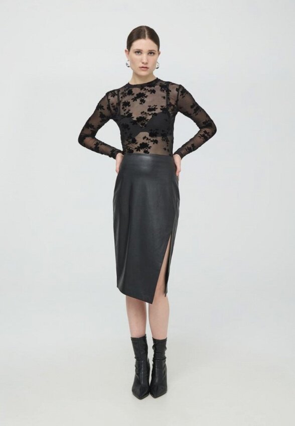 Лонгслив Terranova