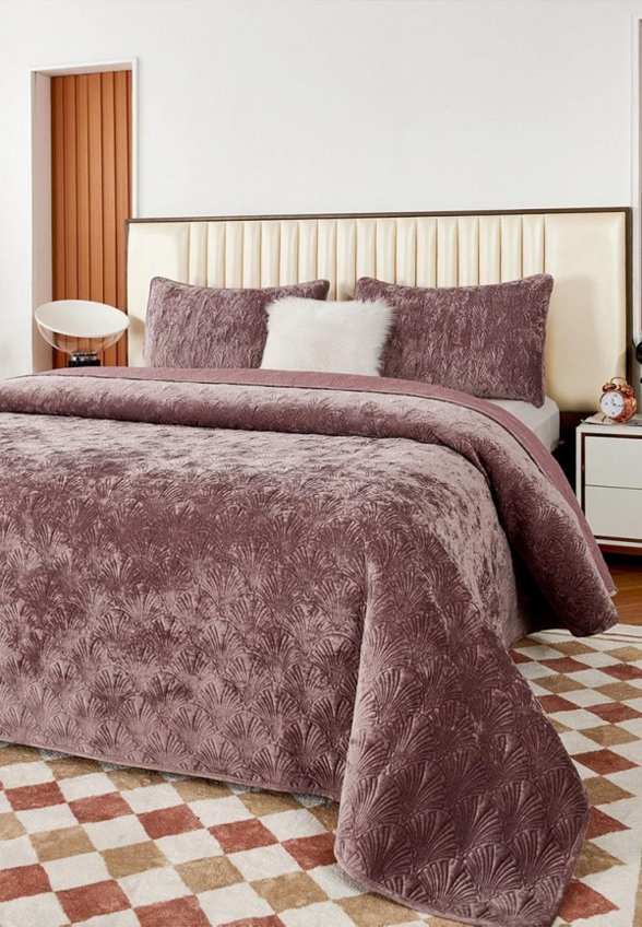 Комплект с покрывалом Sofi De Marko