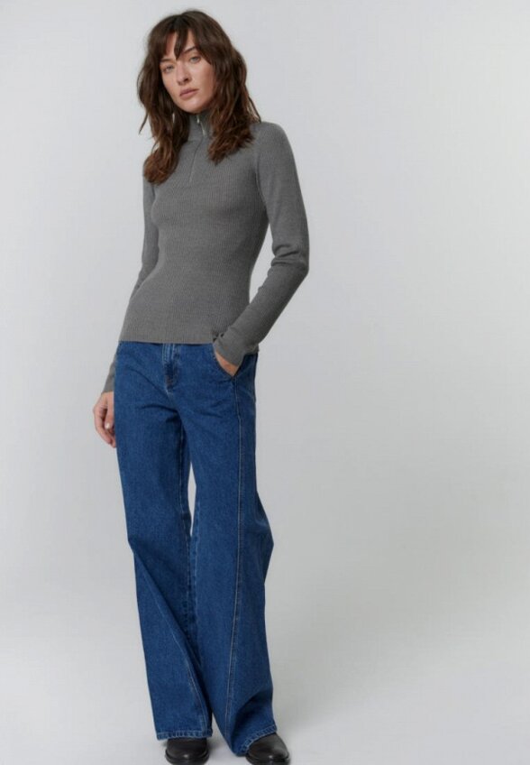 Джемпер Daisyknit