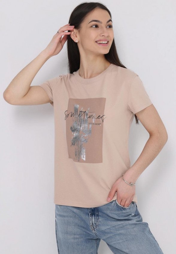 Футболка Апрель