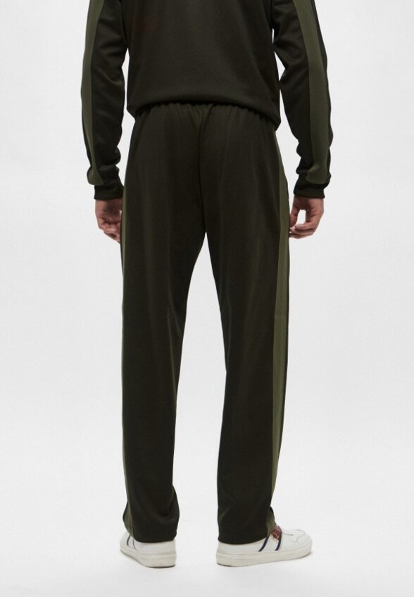 Брюки спортивные Fred Perry