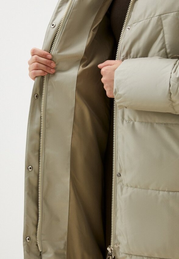 Пуховик Снежная Королева