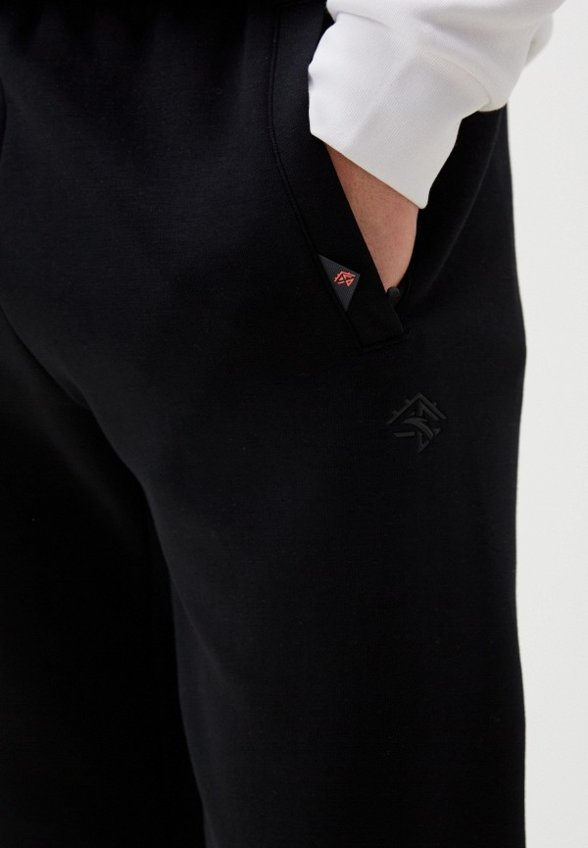 Брюки спортивные Anta