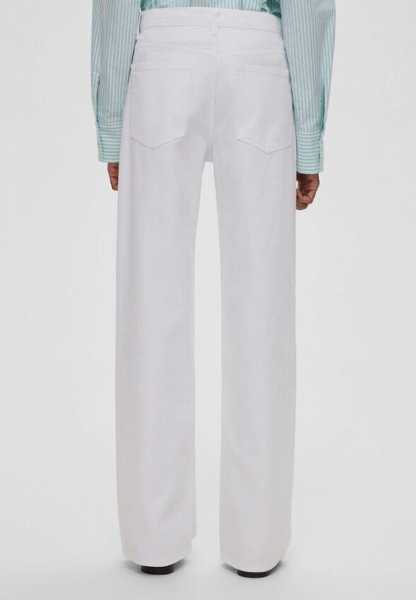 Джинсы Aim Clo