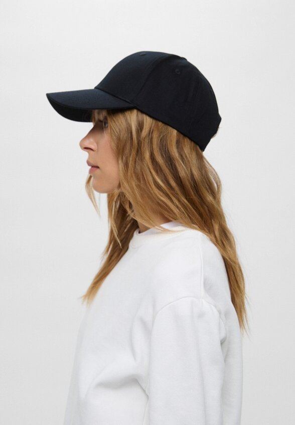 Бейсболка Befree