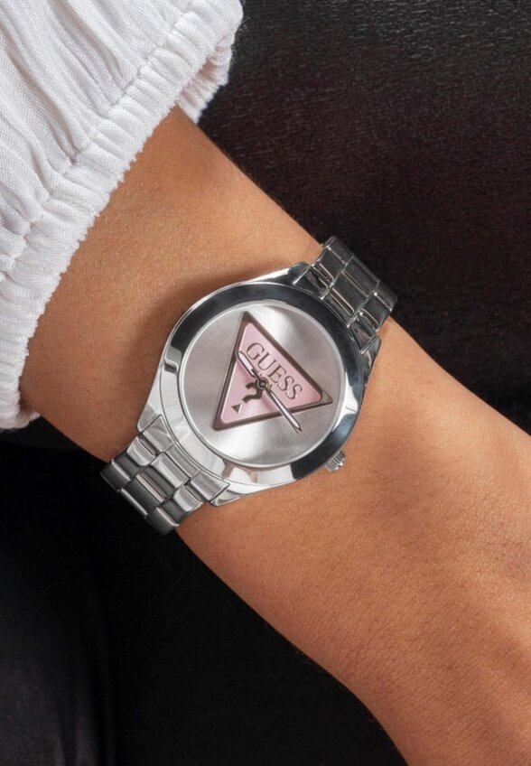 Часы Guess