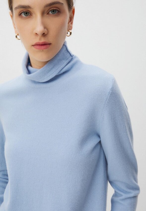 Водолазка Maison David