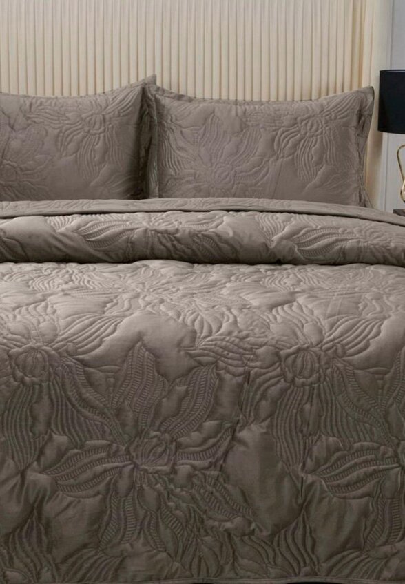 Комплект с покрывалом Sofi De Marko