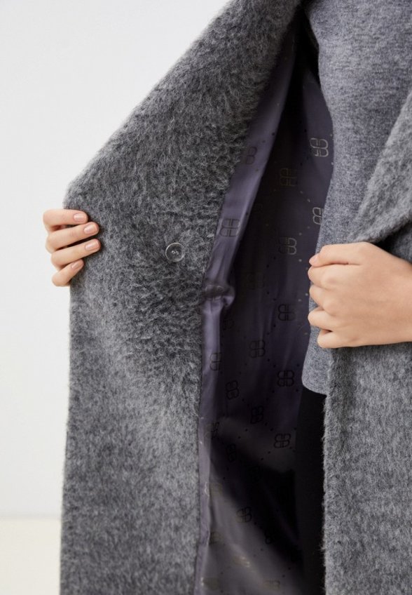 Пальто двубортное Belucci