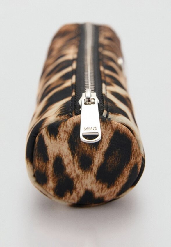 Косметичка Mango