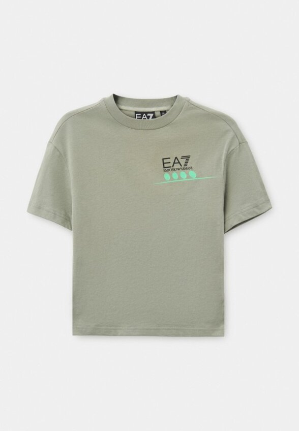 Футболка EA7