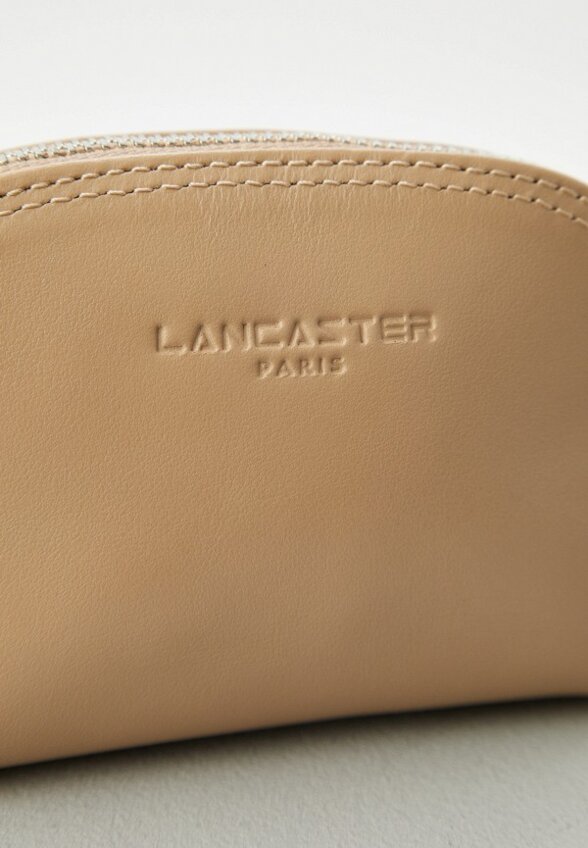 Кредитница Lancaster