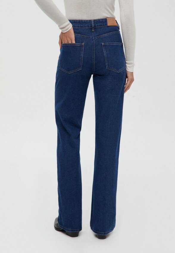 Джинсы Finn Flare