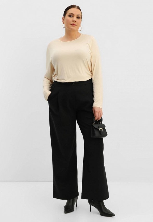 Лонгслив Lia Berti