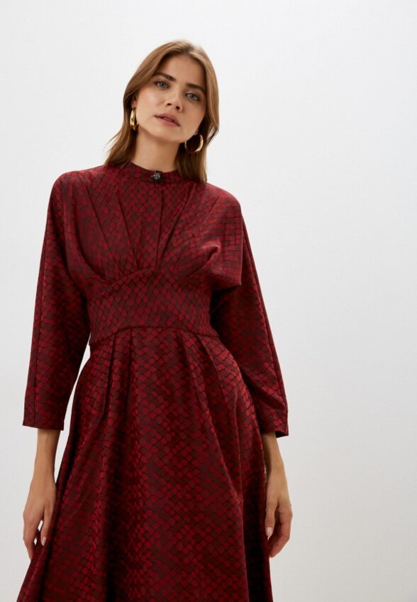 Платье MadaM T