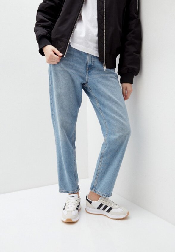 Кроссовки adidas