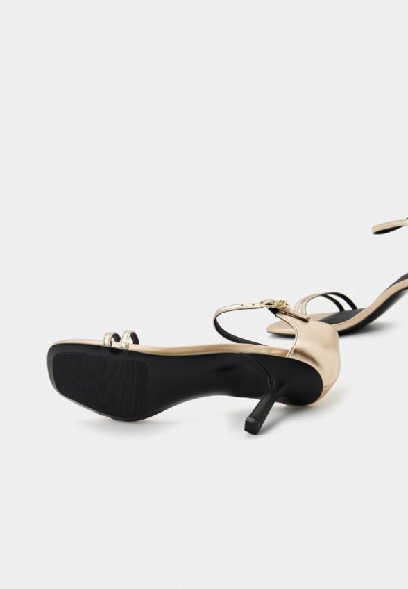 Босоножки Tommy Hilfiger