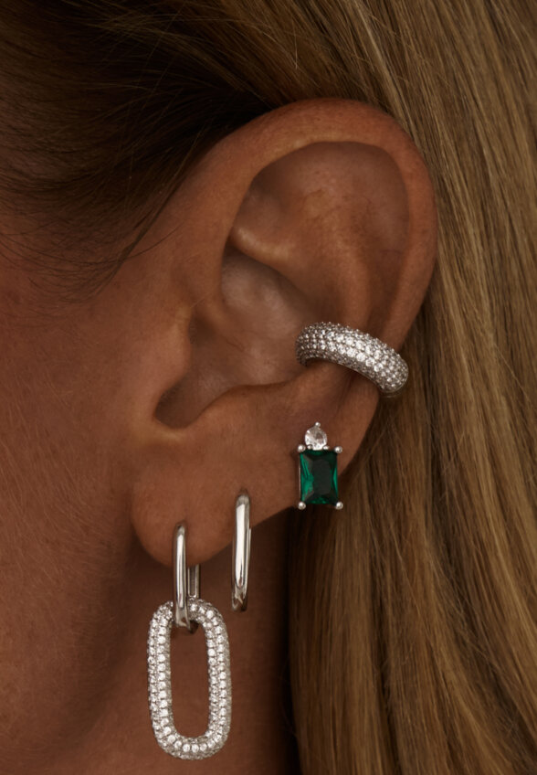 Серьги пусеты Энергия с зелёным фианитом из серебра MIE