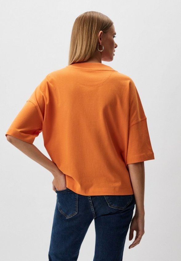 Футболка Guess