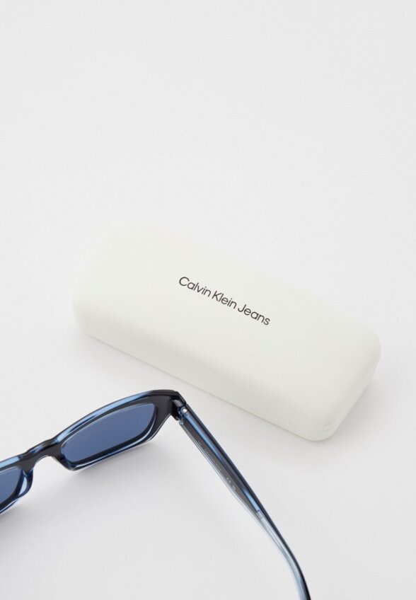 Очки солнцезащитные Calvin Klein Jeans