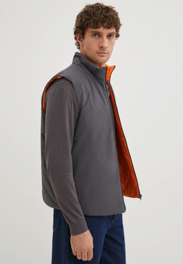 Жилет утепленный Finn Flare