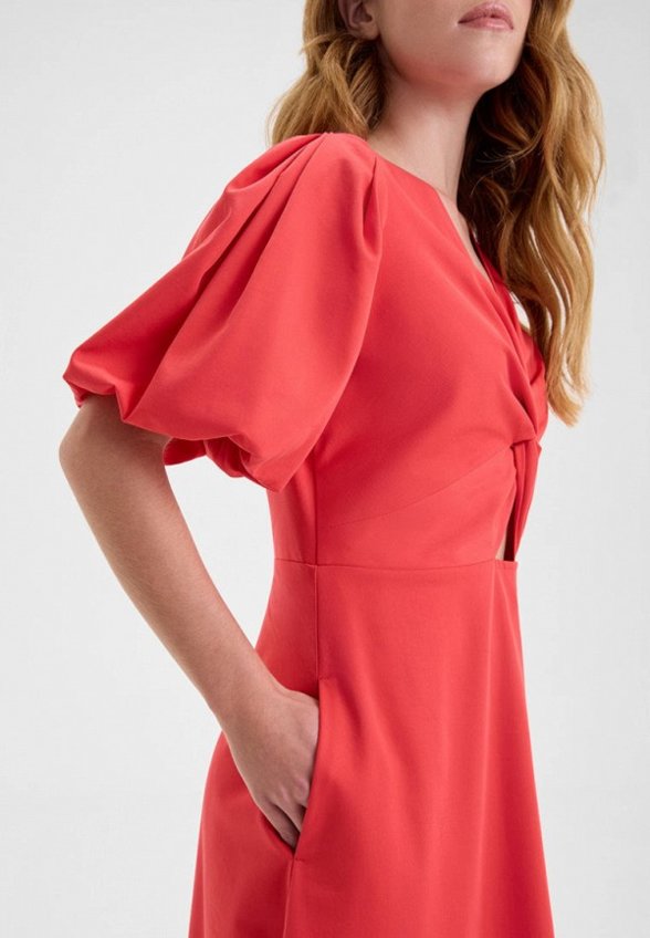 Платье N.O.M.I