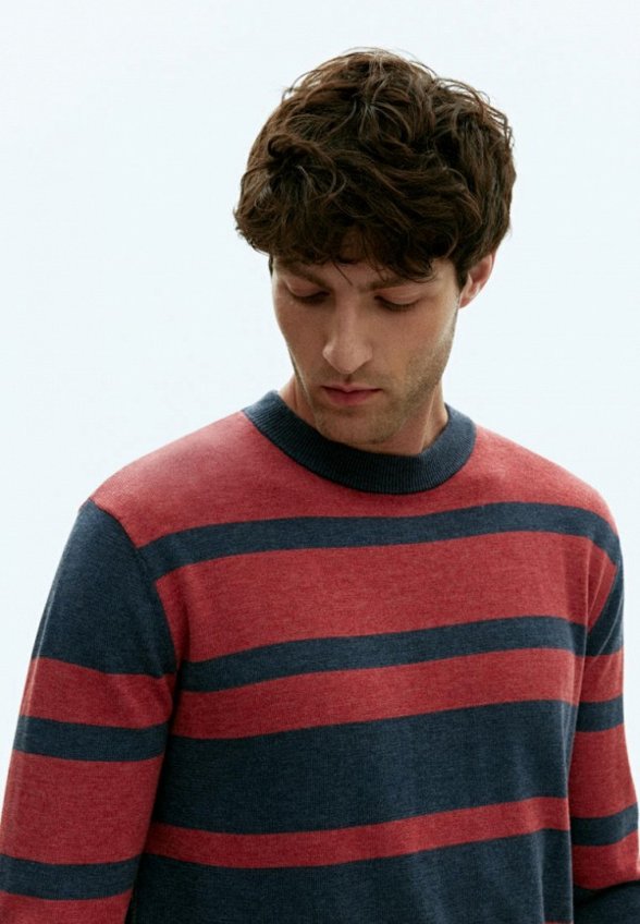 Джемпер Finn Flare