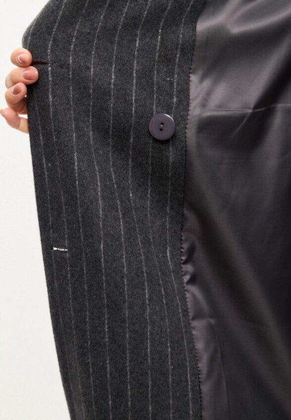 Пальто двубортное Noele Boutique