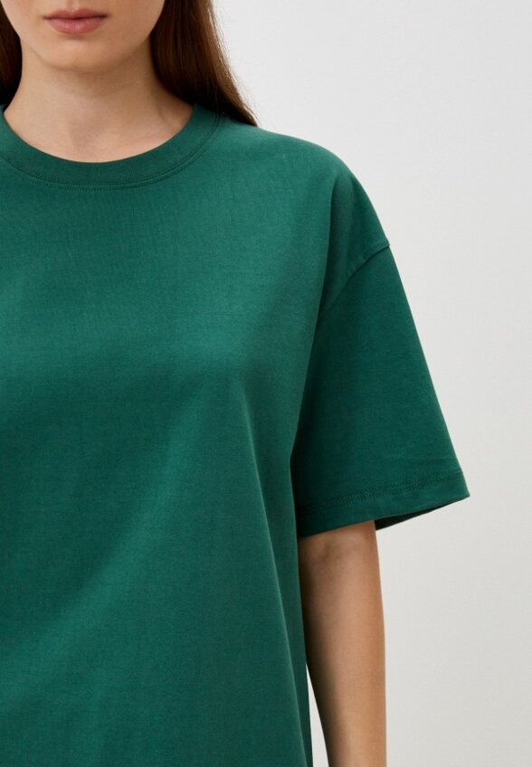 Футболка Minaku