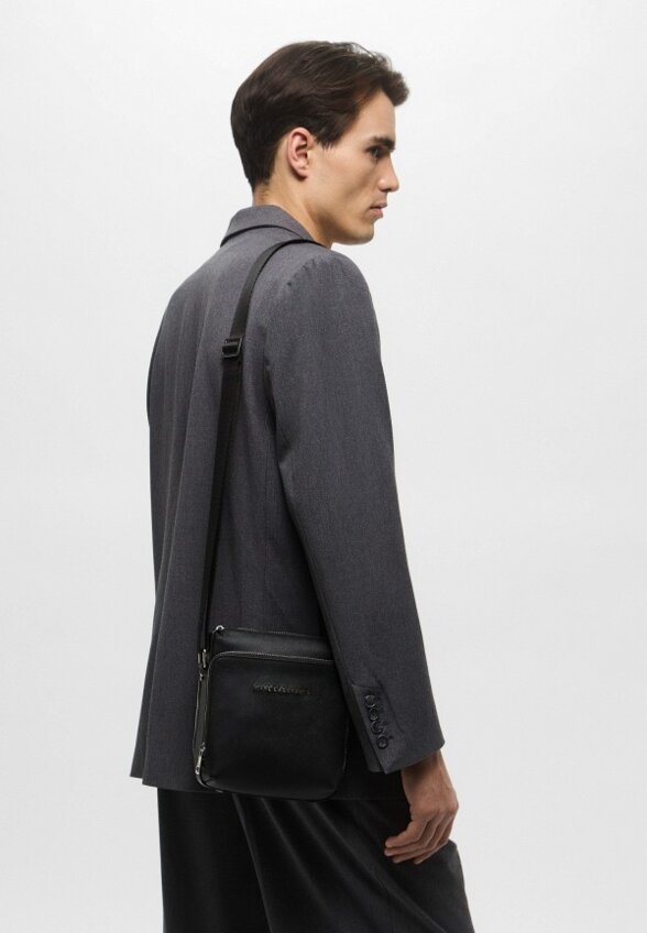 Сумка Karl Lagerfeld