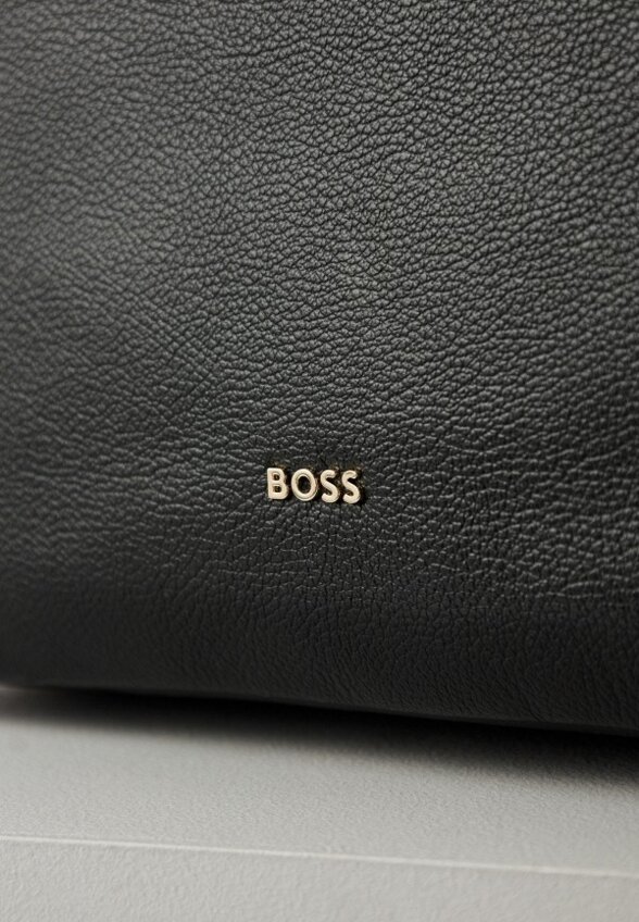 Сумка Boss