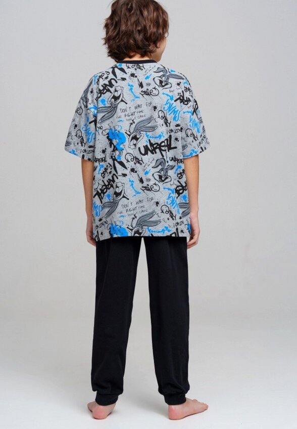 Футболка и брюки PlayToday