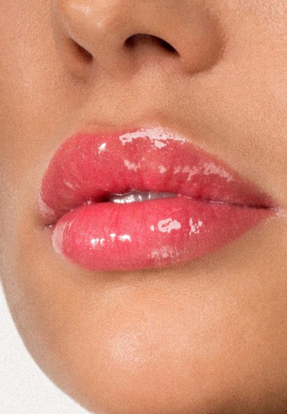 Блеск для губ Infracyte Lusciouslips