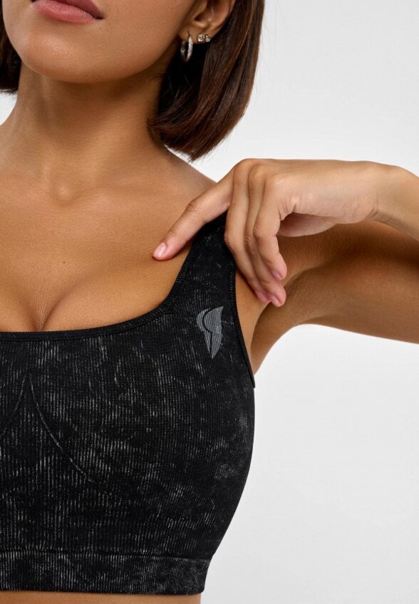 Топ спортивный Bona Fide