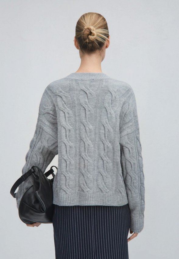 Пуловер Top Top