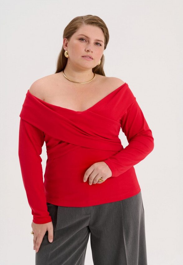 Лонгслив Manelia