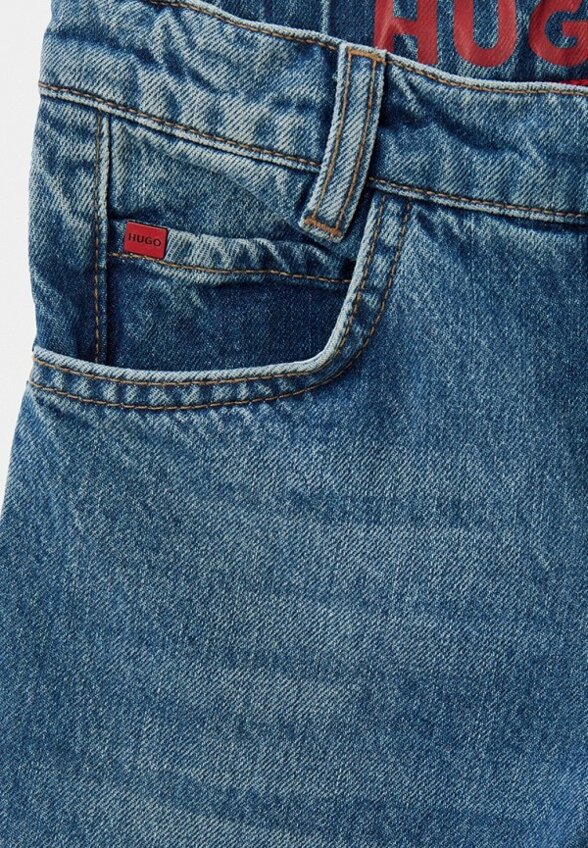 Джинсы Hugo