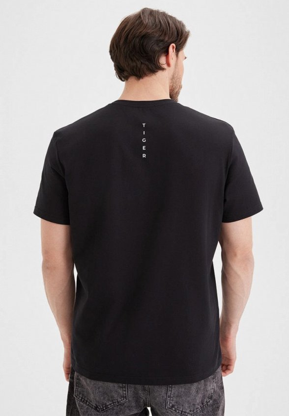 Футболка Barmariska