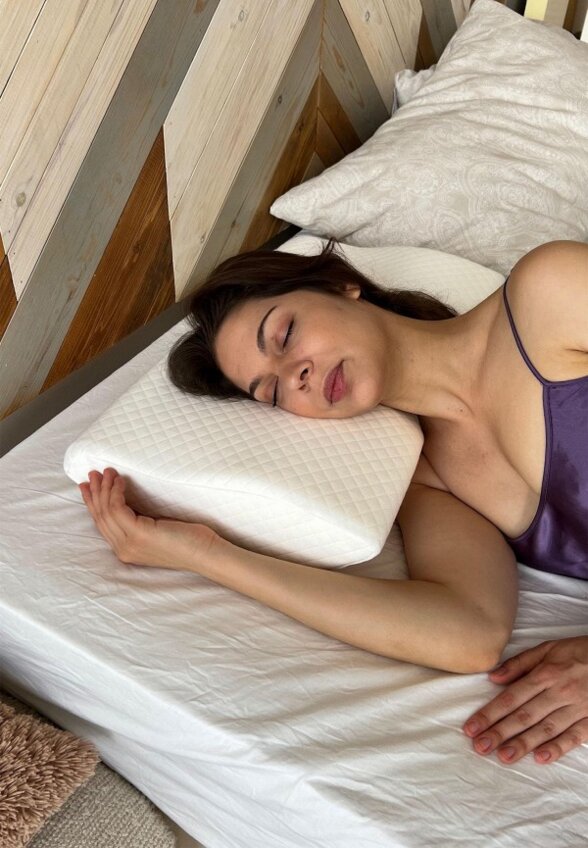 Подушка анатомическая SkyDreams