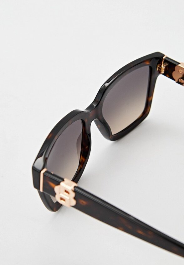 Очки солнцезащитные Boss