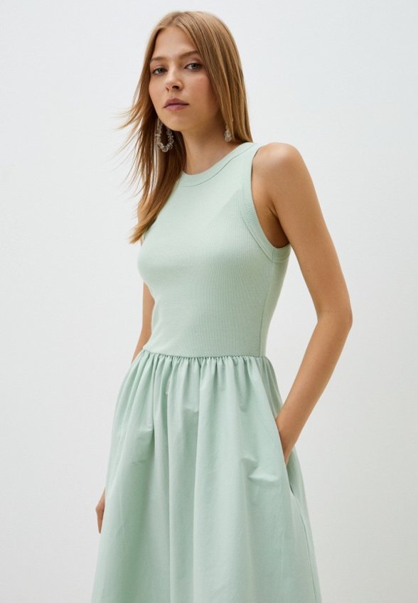 Платье Mark Formelle