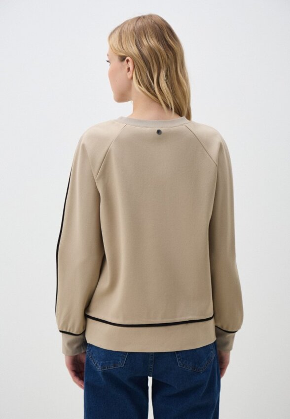 Свитшот Auranna