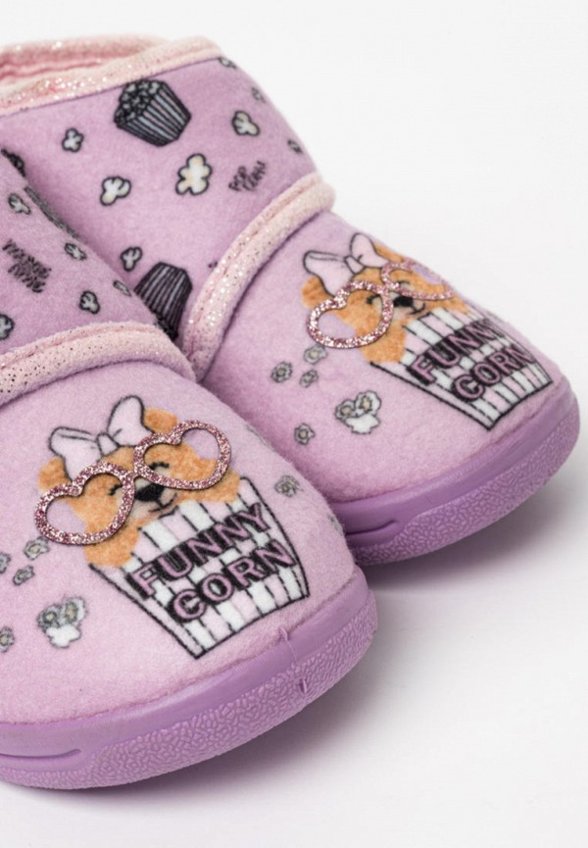 Тапочки Tikkago